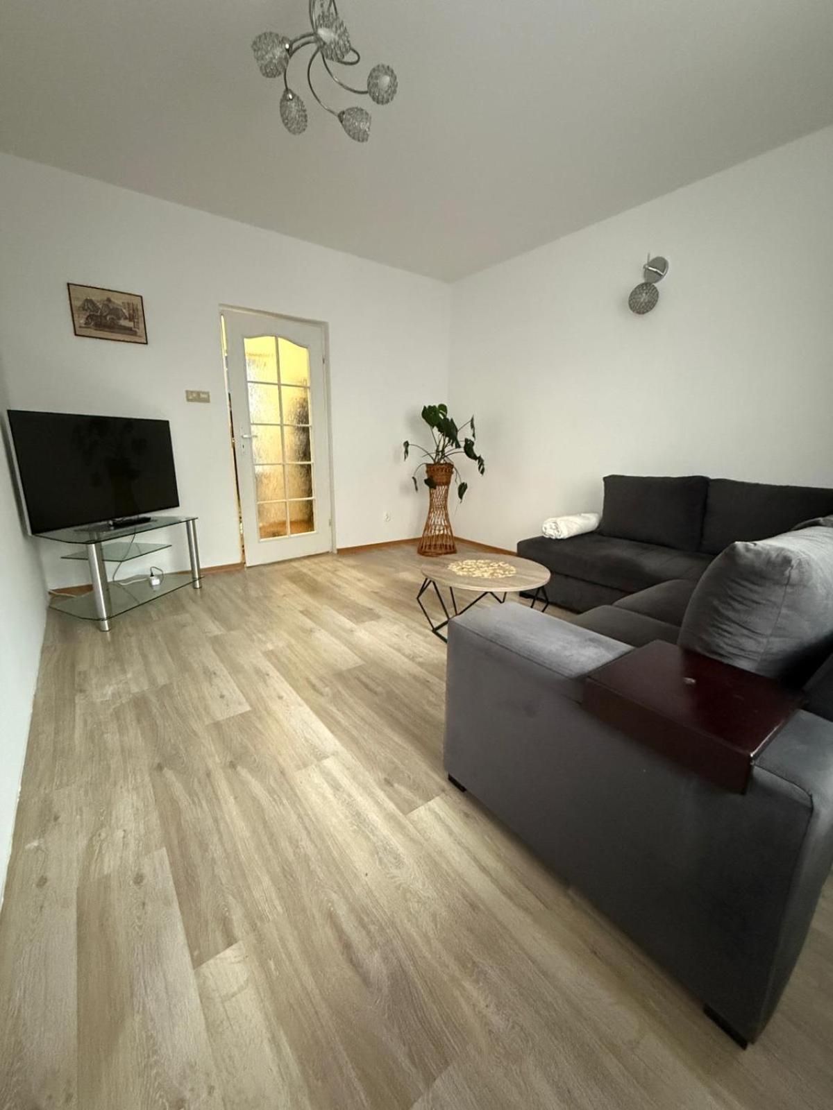 Family Apartment Przemyśl Kültér fotó